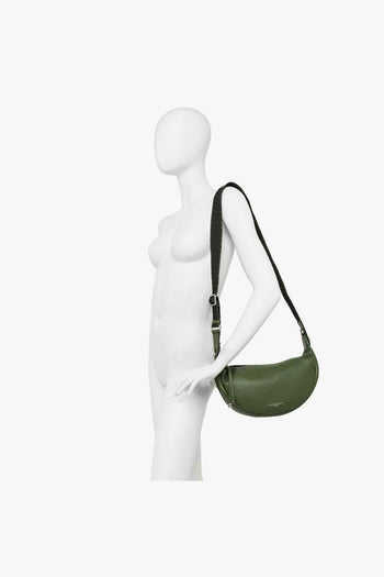 Borsa mezzaluna a spalla "Aisha" in pelle con tracolla - 7