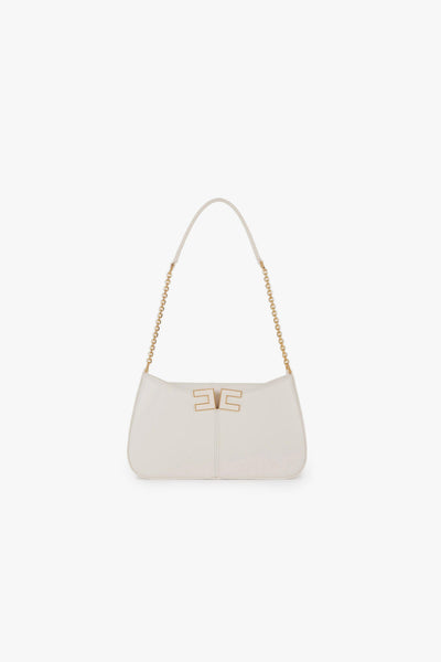 Borsa a spalla piccola in ecopelle con spacco a V e logo in metallo