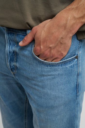 Jeans in denim chiaro tapered fit - 5