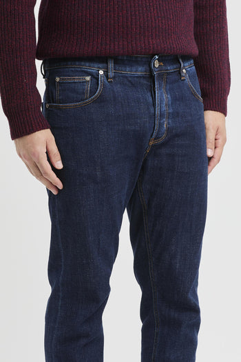 Jeans in denim elasticizzato con lavaggio uniforme - 4