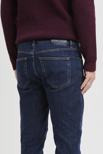 Jeans in denim elasticizzato con lavaggio uniforme - 6