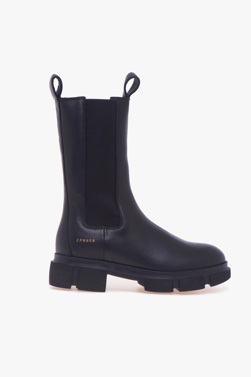 Chelsea boot in pelle con gambale alto