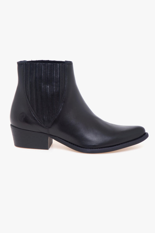 Tronchetto stile texano in pelle con elastici