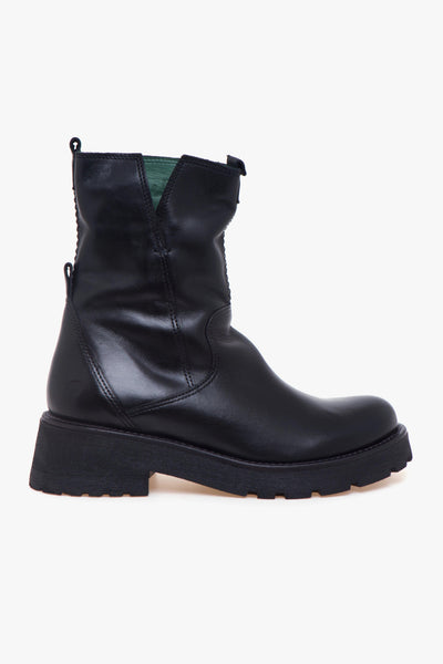 Tronchetto in pelle con spacco laterale e suola in gomma