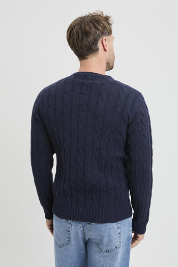 Maglione a girocollo con costa treccia - 8