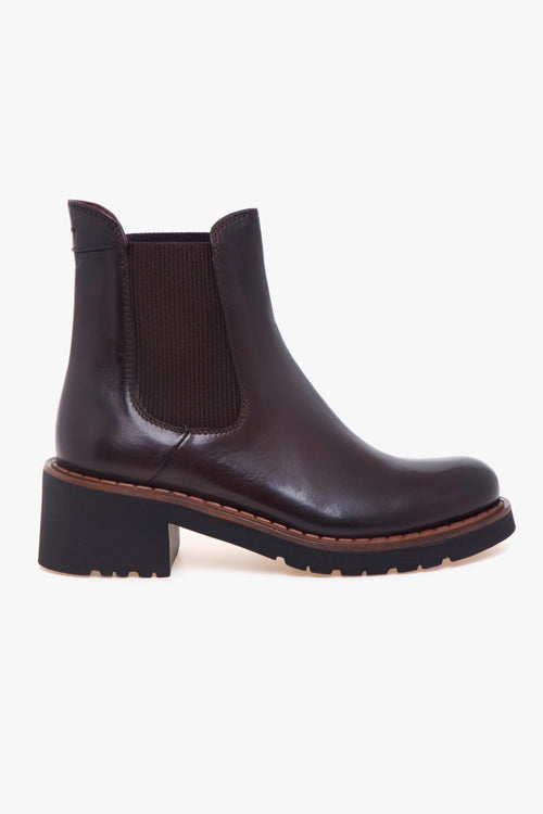 Tronchetto chelsea in pelle con suola in gomma extra light e tacco 45 mm