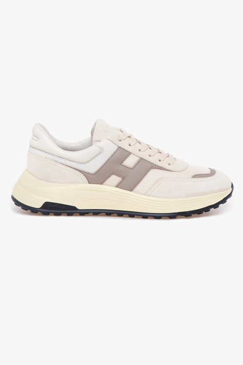 Sneaker Hyperlight in camoscio e tessuto