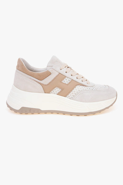 Sneaker Hyperlight in camoscio e tessuto retinato 3D