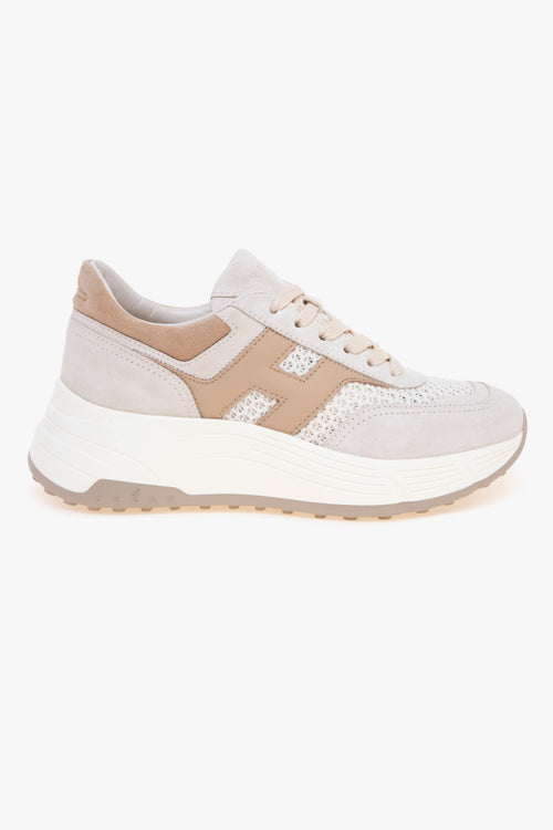Sneaker Hyperlight in camoscio e tessuto retinato 3D