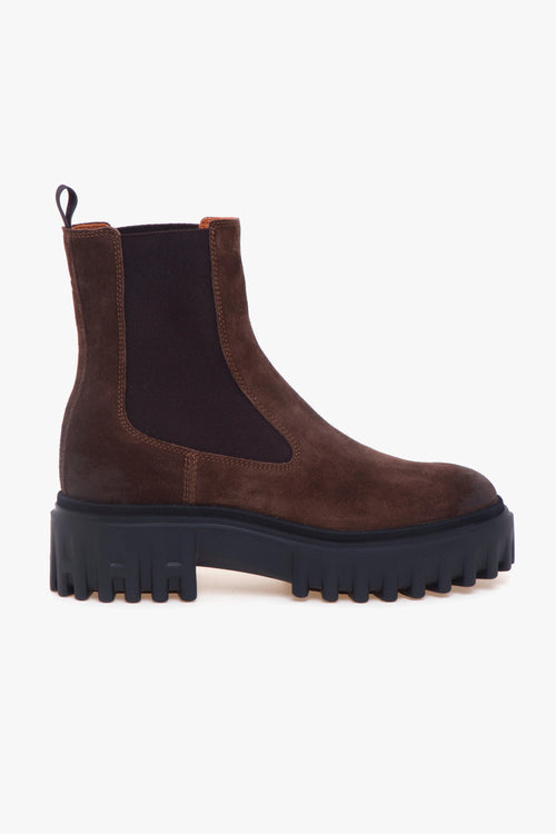Chelsea boot in camoscio con suola in gomma
