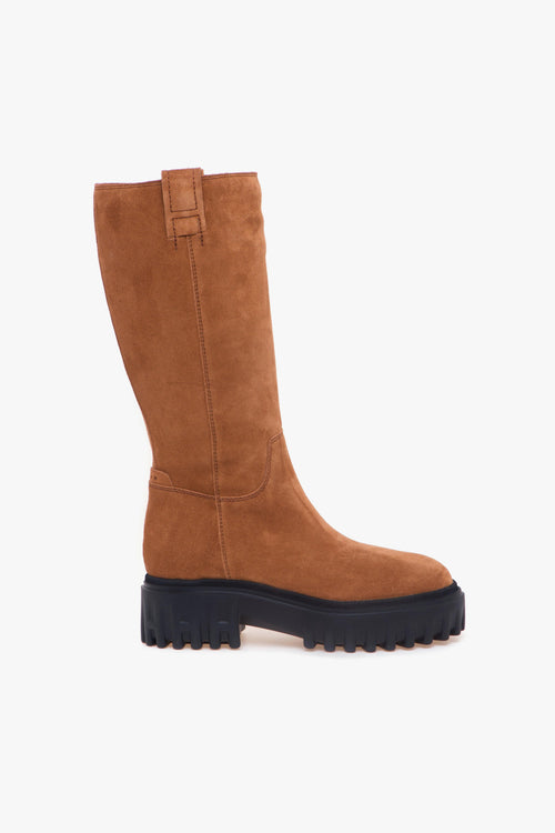 Stivale in camoscio con suola in gomma