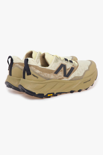 Sneaker trail running Hierro V9 - 2