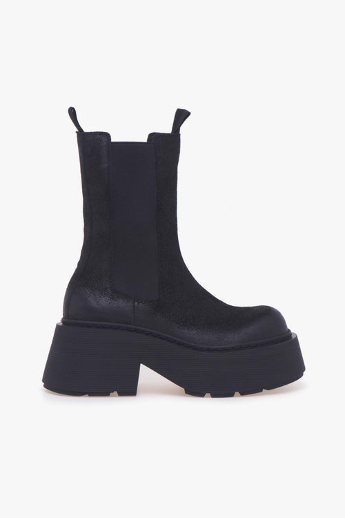 Chelsea boot in camoscio ingrassato con maxi platform