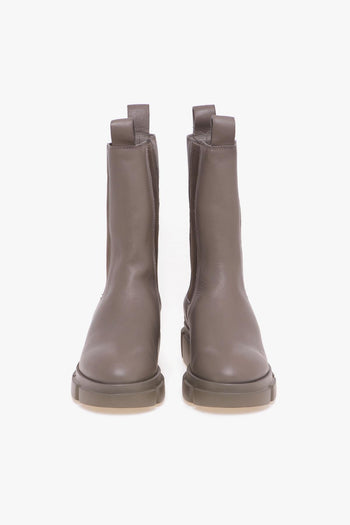 Chelsea boot in pelle con gambale alto - 5