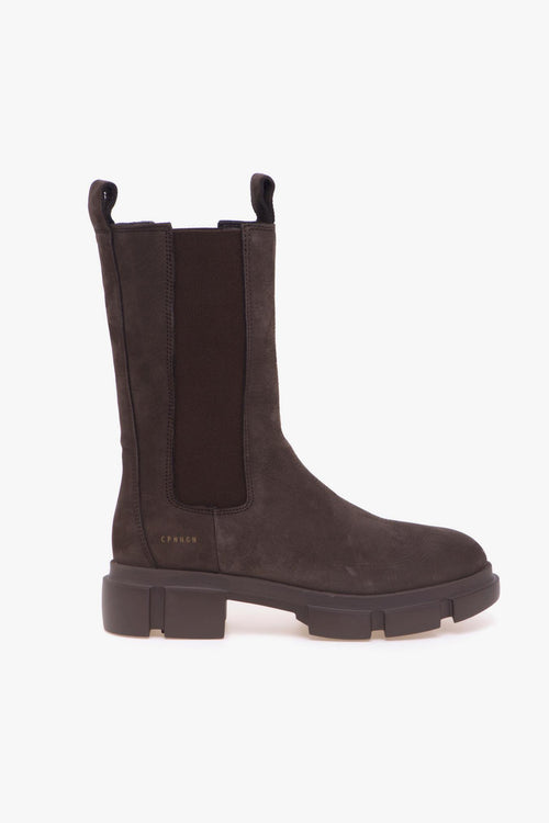 Chelsea boot in nabuck con gambale alto