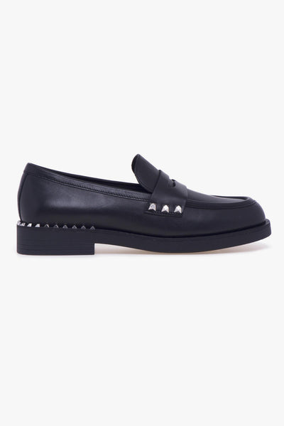 Mocassino in pelle con borchie