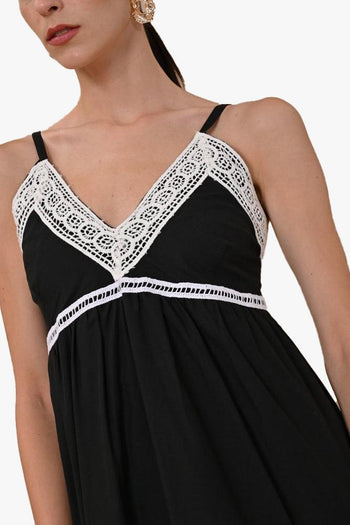 Abito lungo con ricami ed inserti crochet - 3