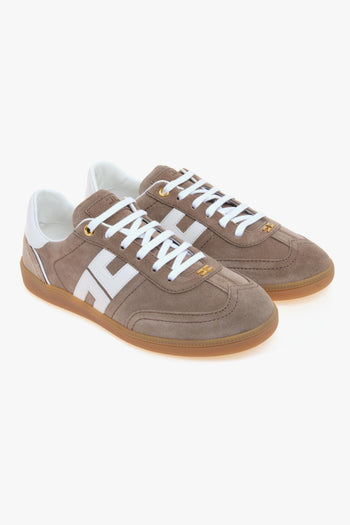 Sneaker in camoscio con logo in pelle - 2