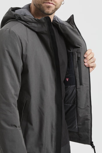 Giubbino in tessuto tecnico imbottito con cappuccio - 8