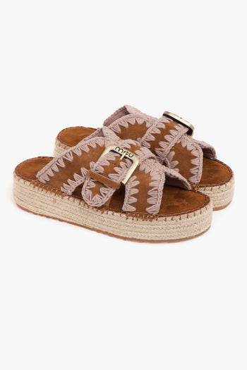 Ciabatta in suede con fascia e fibbia - 2