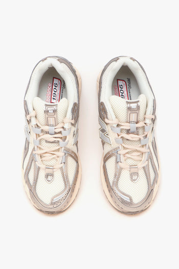 Sneaker 1906R in ecopelle laimata e mesh BEIGE - PLATINO - 5