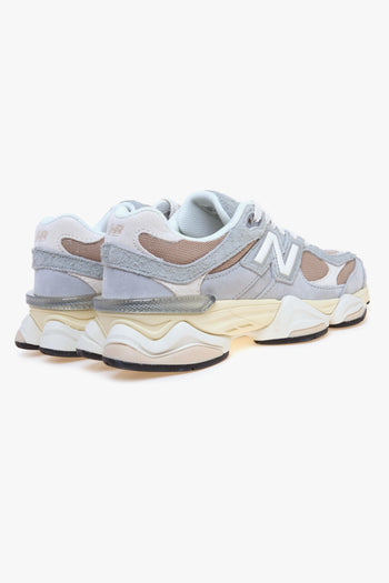 Sneaker 9060 in camoscio e tessuto - 3