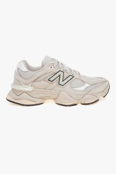 Sneaker 9060 in nabuck e tessuto