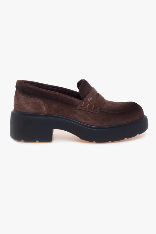 Mocassino in camoscio con platform