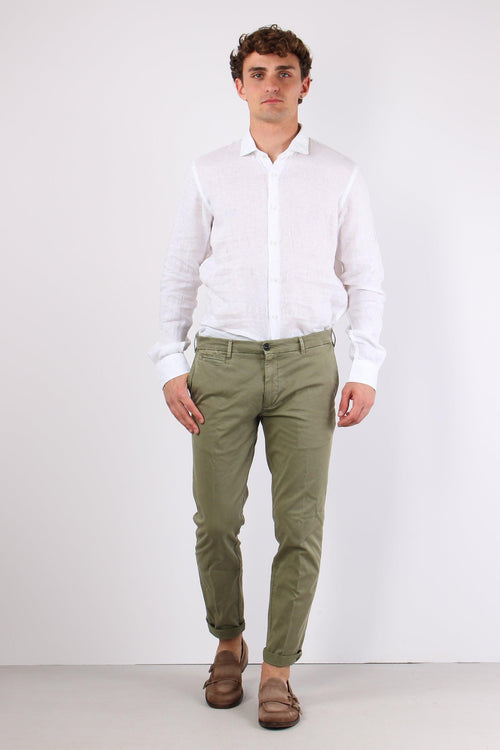 Pantalone Chino Extra Slim Militare