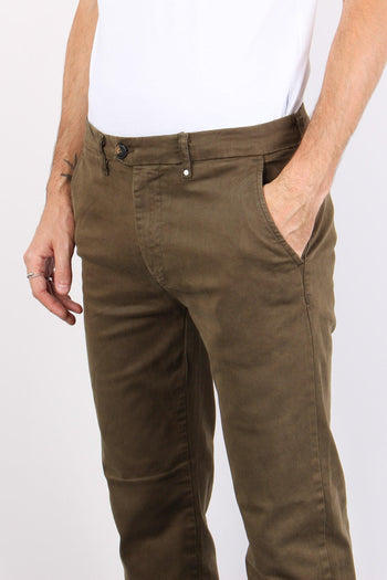 Pantalone Chino Basico Army - 7