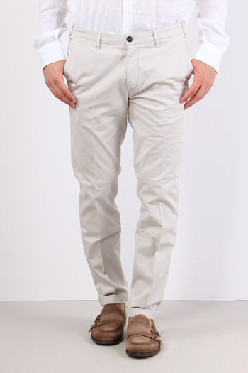 Pantalone Chino Slim Leggero Gesso - 2