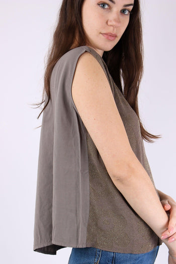 Top Smanicato Ricami Lurex Tortora - 7