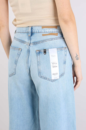 Jeans Flare Ampio Denim Medio - 8