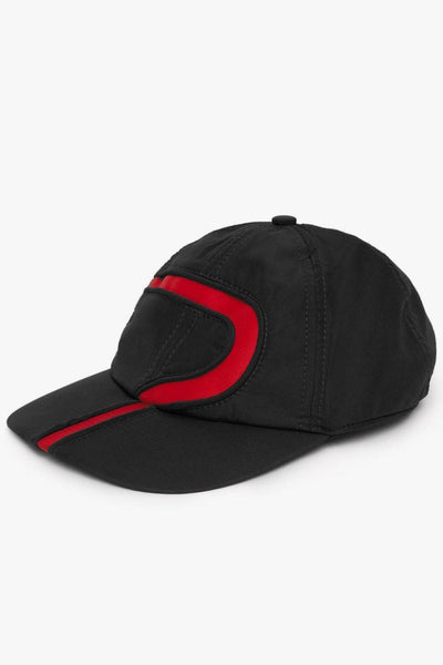 Cappellino Nero Uomo Dettaglio Rosso