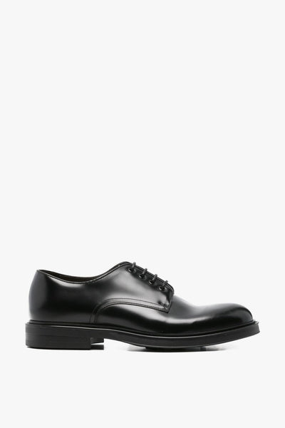 Scarpa Nero Uomo Derby Stringata