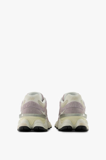 Scarpa Viola Chiaro Unisex 9060 - 3