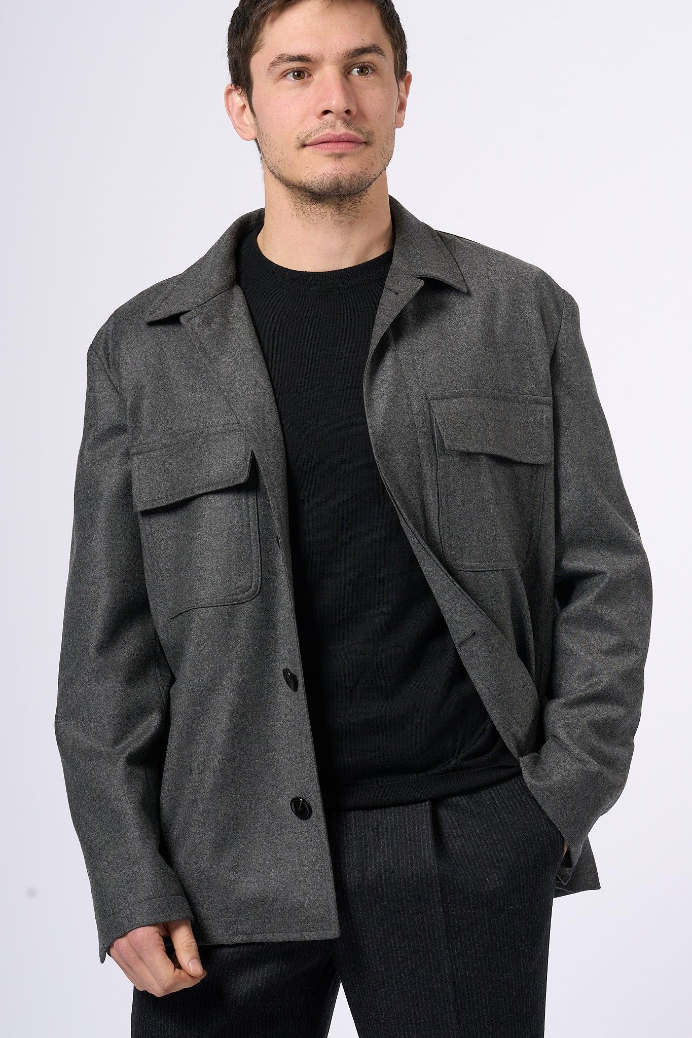 Giacca/Camicia Grigio Medio Uomo su Progetto Seta Giacca/Camicia Grigio Medio Uomo su Progetto Seta