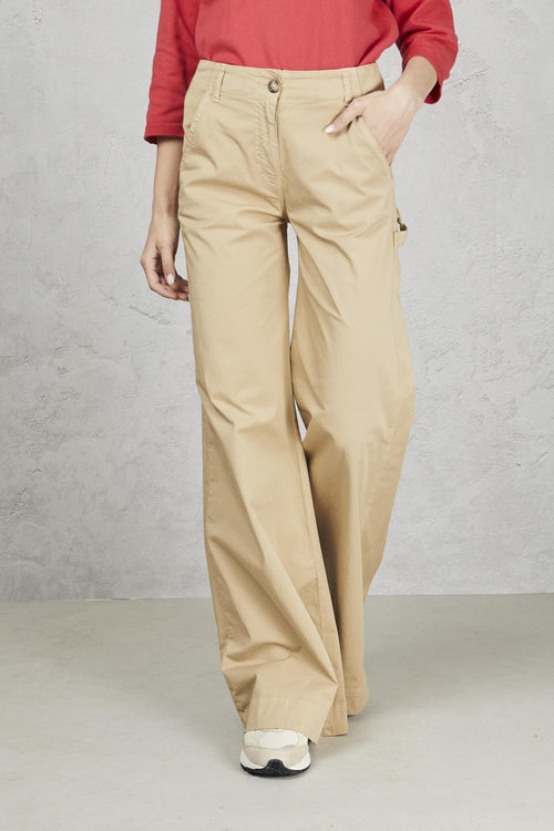 Pantalone regular in gabardina