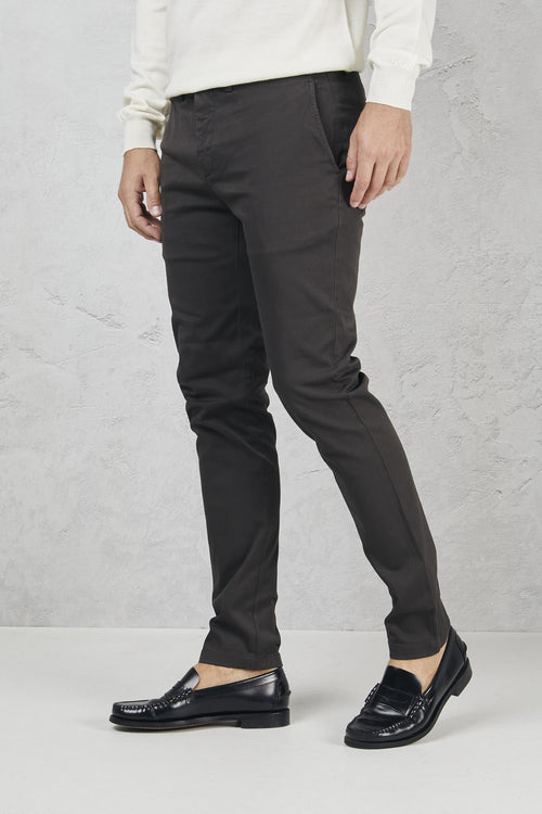 Pantalone Mike - 2