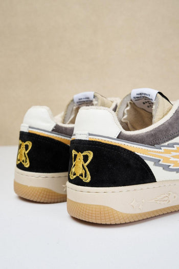 Sneaker Rocket - 2